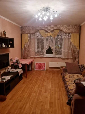 Сдам 2-комнатную квартиру, Каштанова 13