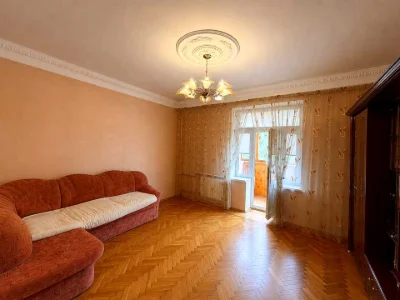 Квартира. Київ, Білоруська вул.