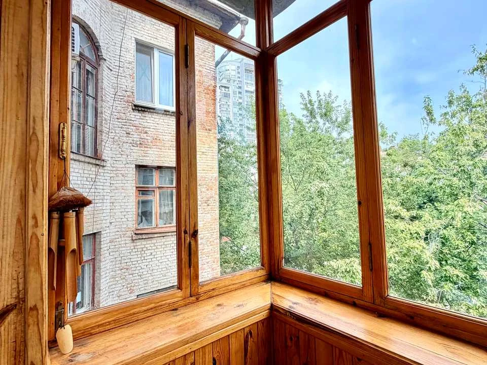 Квартира. Київ, Білоруська вул.
