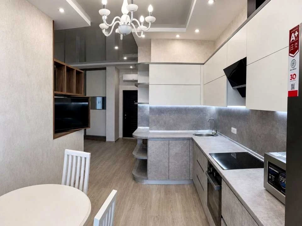Apartment. Odessa, Italski Boulevard.
