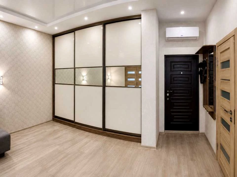 Apartment. Odessa, Italski Boulevard.