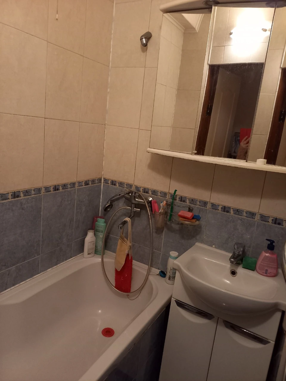 Продаж 2к квартири Миколи Ушакова 8 Без комісії від Власника