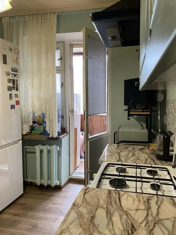 Cozy 2-bedroom apartment in a brick building in Poczynki.