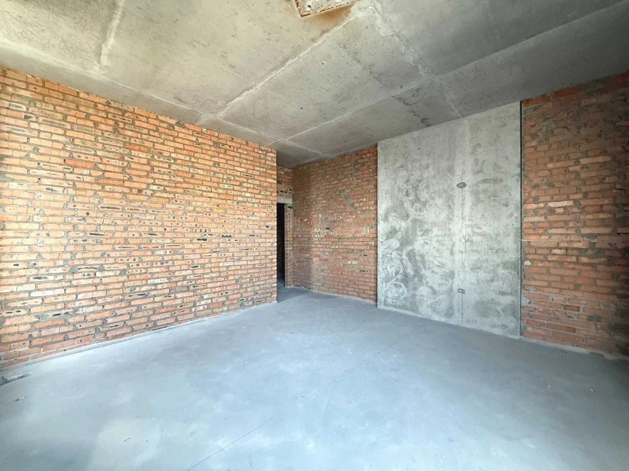 For Sale: Stunning Apartment with Amazing Views in Edelweiss House