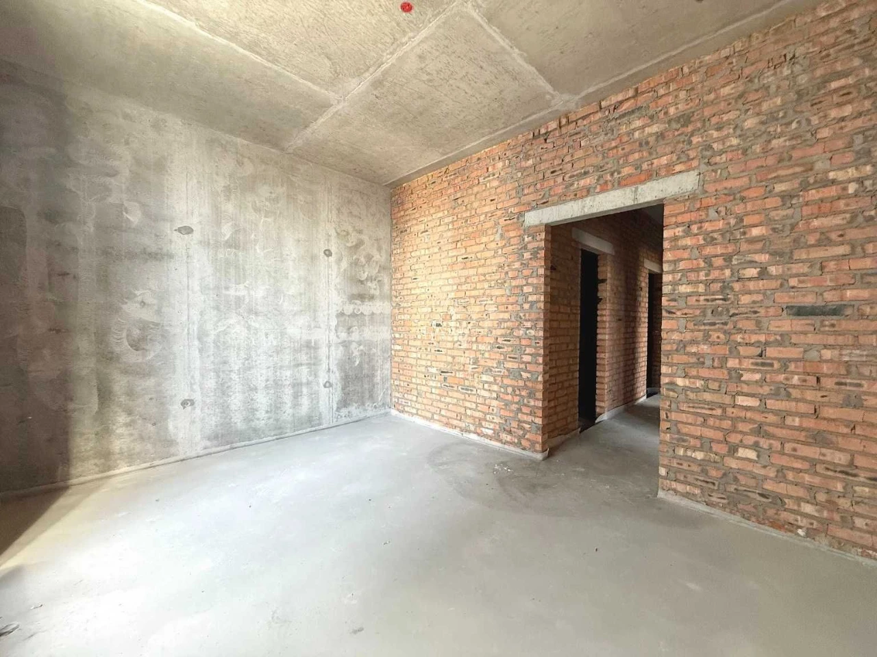 For Sale: Stunning Apartment with Amazing Views in Edelweiss House