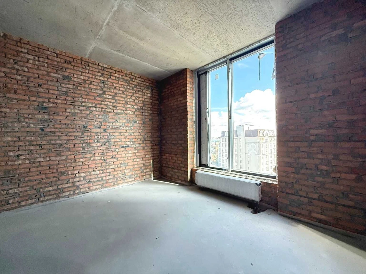 For Sale: Stunning Apartment with Amazing Views in Edelweiss House