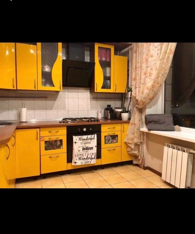 Продається 1 кімнатна квартира  метро Шулявка