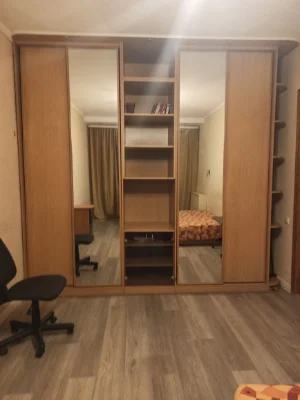 Продається 1 кімнатна квартира  метро Шулявка