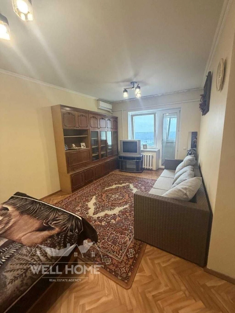 Продаж квартири 2к Ушакова Миколи, 34 Київ