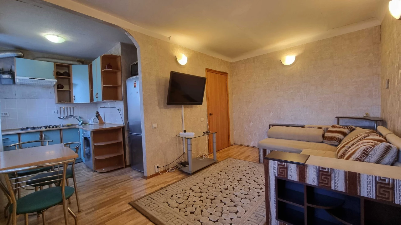 2 rooms for sale at Mashinobudivna 36, Shulyavka, NAU