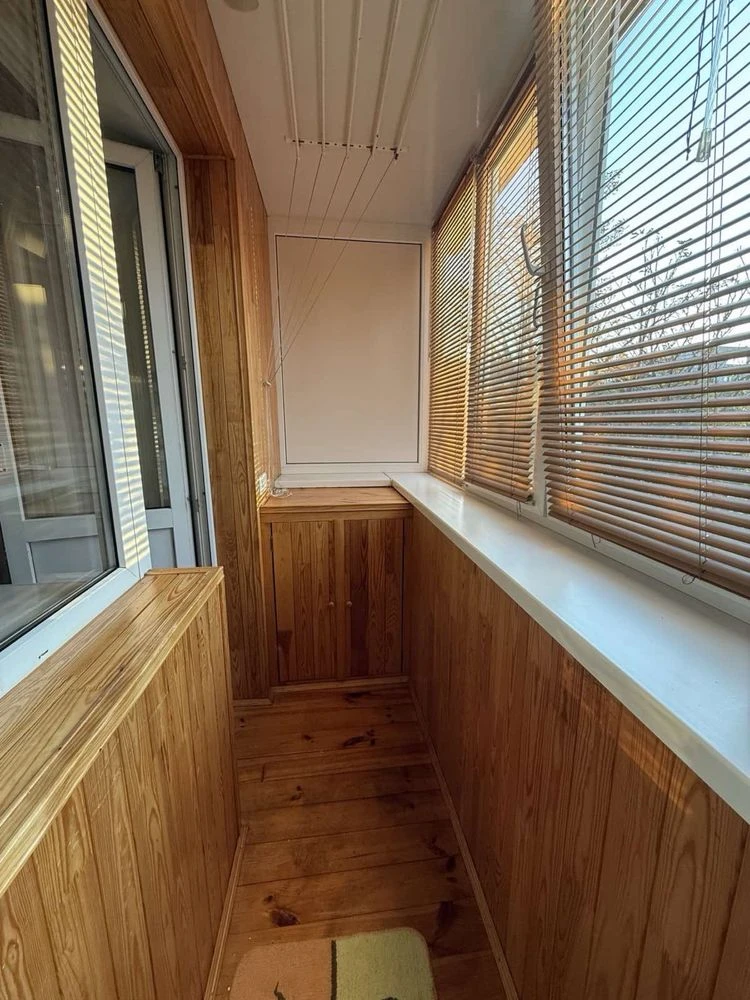 2 rooms for sale at Mashinobudivna 36, Shulyavka, NAU
