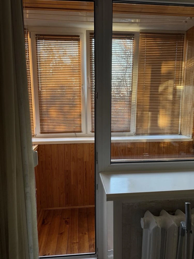 2 rooms for sale at Mashinobudivna 36, Shulyavka, NAU