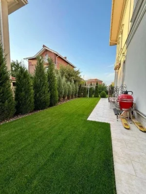 House for sale in Sauvignon, 500m², 12 acres