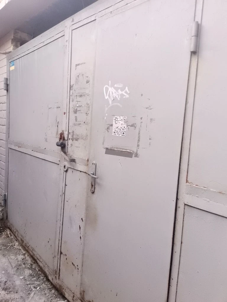 продам ворота в гараж