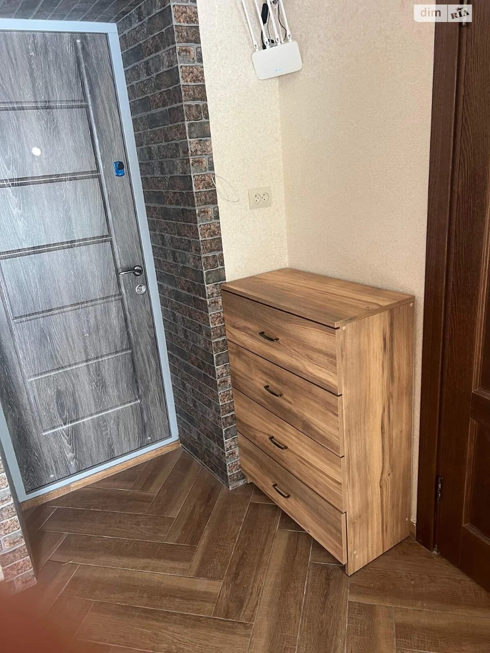 Long-Term Rental Apartment - Youthful