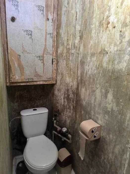 Selling a 3-room apartment near Saltovskaya metro station.