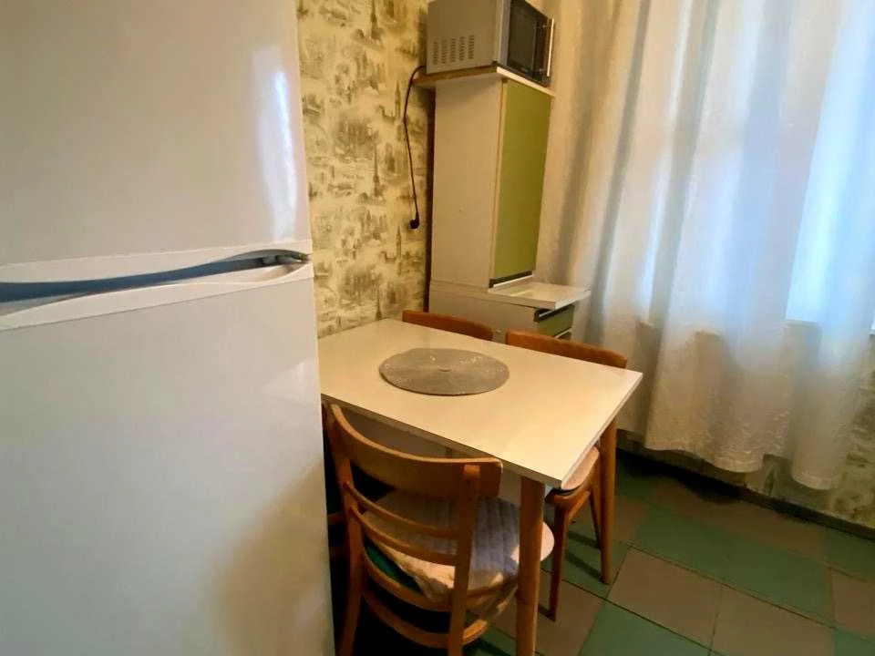 Квартира. Киев, проспект Миколи Бажана.