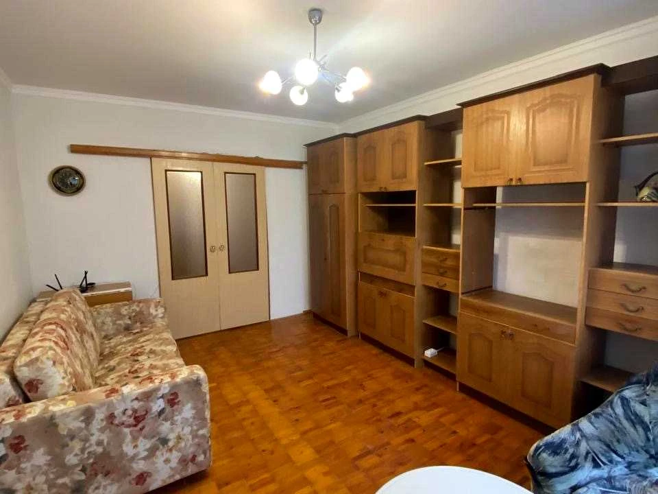 Квартира. Киев, проспект Миколи Бажана.