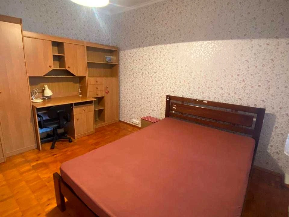 Квартира. Киев, проспект Миколи Бажана.