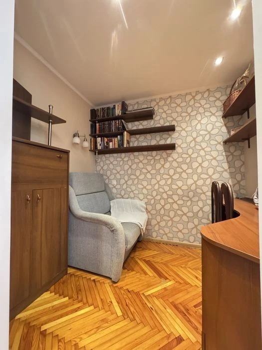 1-кімнатна 25,8 м² | 3 хв до метро Академмістечко | Ремонт