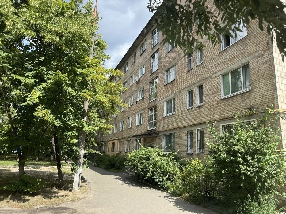 1-кімнатна 25,8 м² | 3 хв до метро Академмістечко | Ремонт