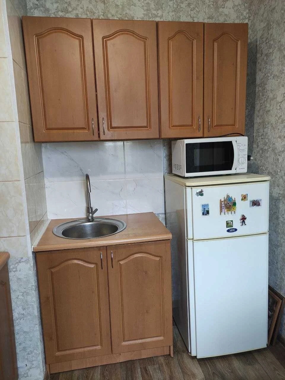 Продам свою большую 2 ком. 52м2  низ пр. Мазепы