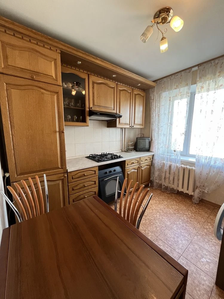 Продается 2-комнатная квартира в центре города! Быстрая продажа