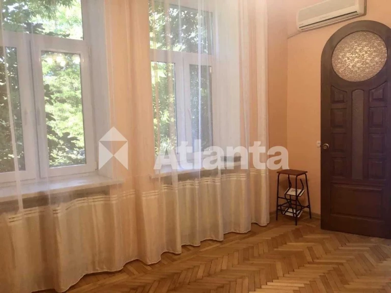 Сталинка в Приморском районе. 3-комнатная, 62,5 м²