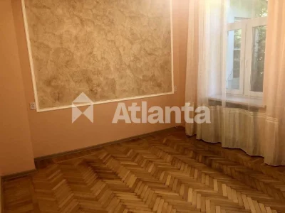 Сталинка в Приморском районе. 3-комнатная, 62,5 м²