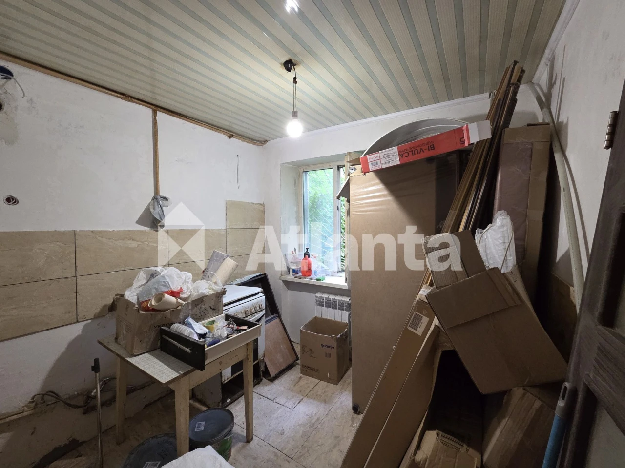 Продам 1-комнатную на 1-м этаже Черёмушки