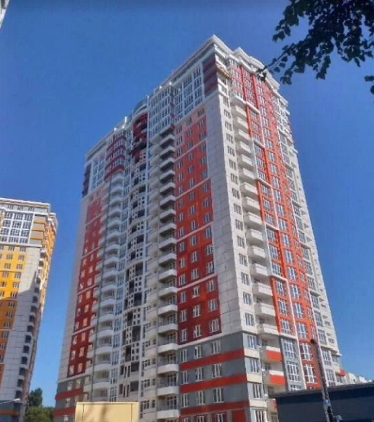 Продам 1 кім квартиру ЖК 4 Сезона на 2 сторони (3-119-234)