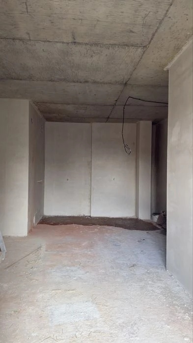 For sale 1-room apartment WITHOUT COMMISSION in the near center, st.