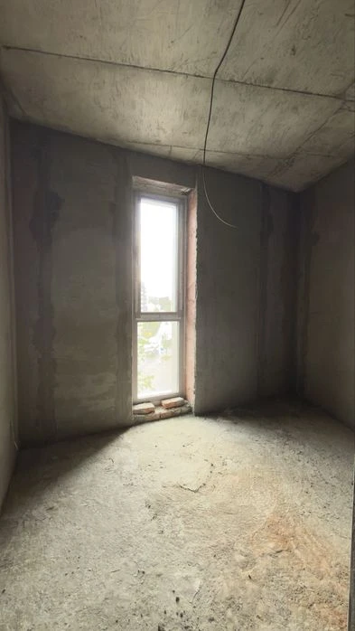 For sale 1-room apartment WITHOUT COMMISSION in the near center, st.