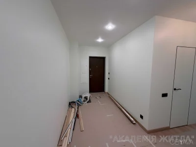 Квартира 2-комнатная, 77 м.кв.