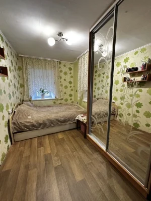 Продам будинок, Космос!AN