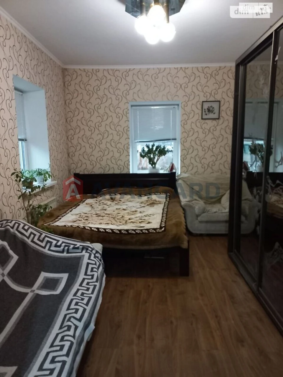 Продаж Дім