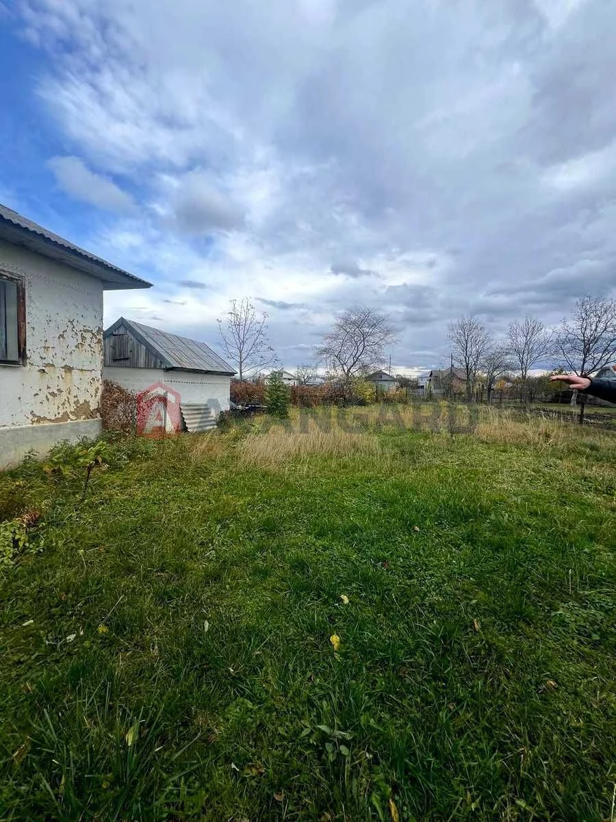 House in the settlement of Perehinske