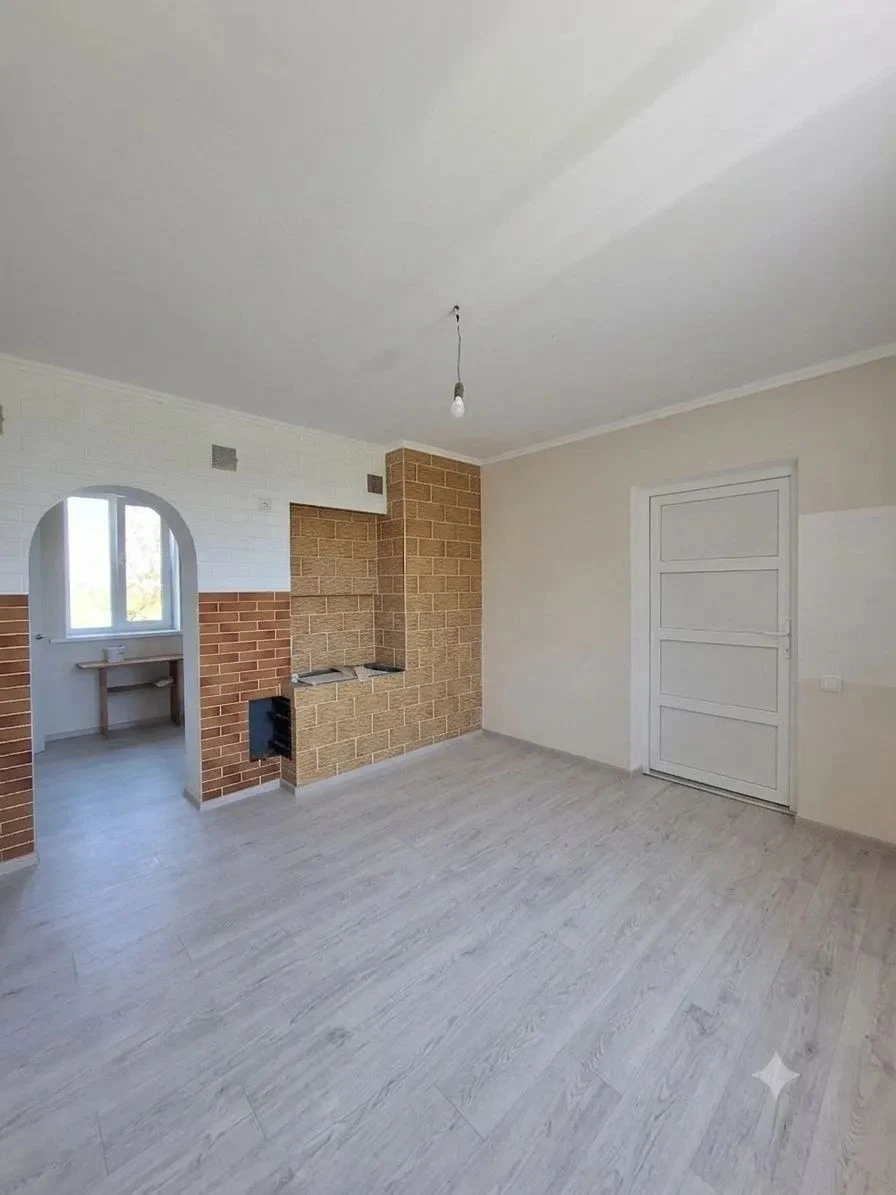 House in the village of Tsentriv, 30 km from Rivne