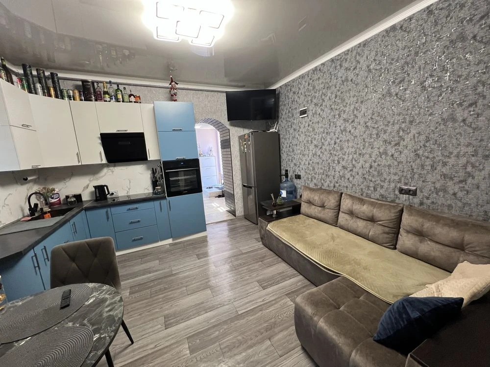 Sale of 1 apartment with land/rural/most center
