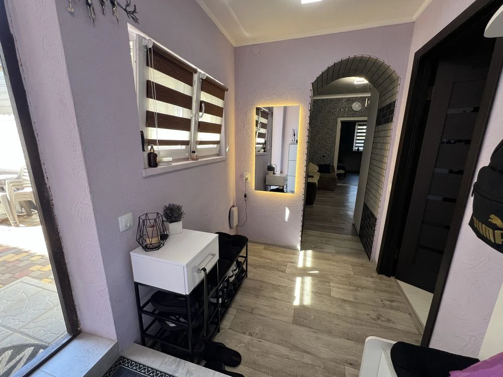 Sale of 1 apartment with land/rural/most center