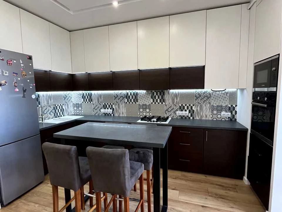 Apartment. Lviv, Porohova St.