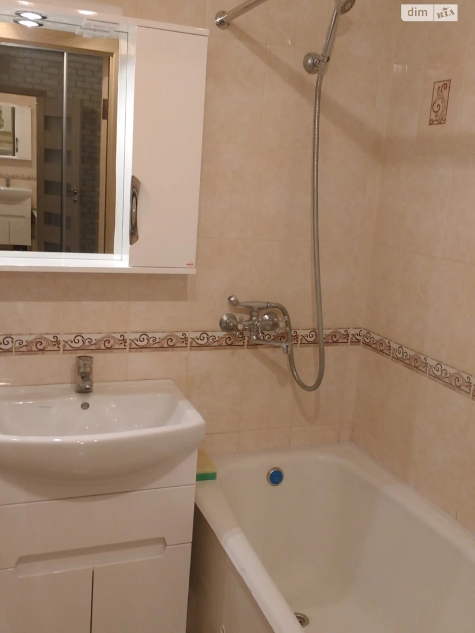Long-Term Rental Apartment, Obolon
