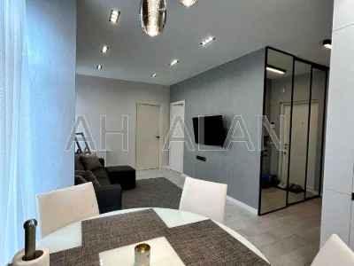 Apartment. Kyiv, Regeneratorna St., 4 k