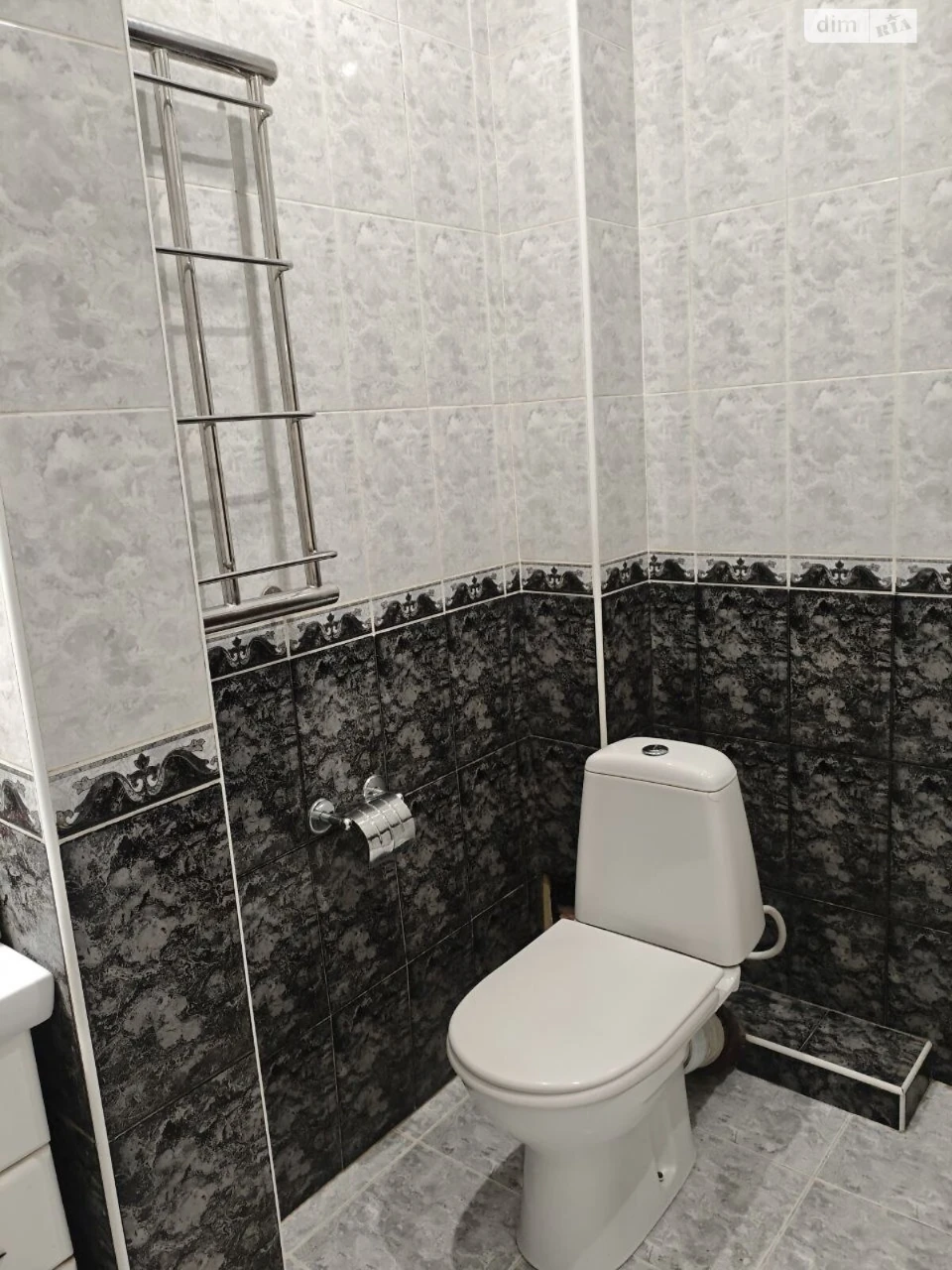 Long-Term Rental: 3-Bedroom Apartment in the Center
