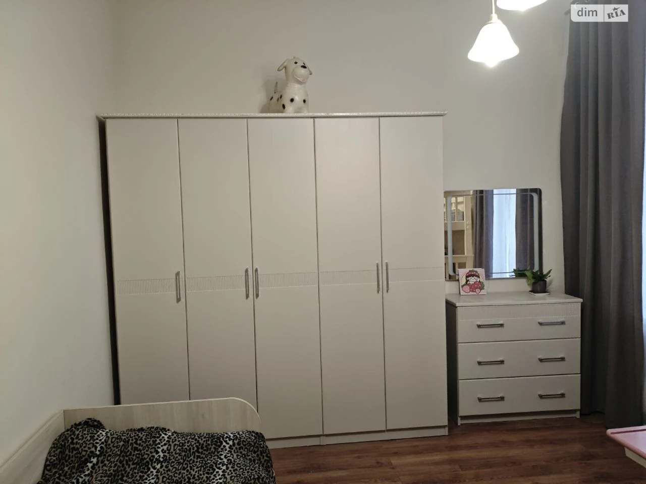 Long-Term Rental: 3-Bedroom Apartment in the Center