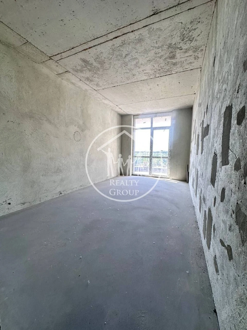 New! Don't Miss Out! 3-Bedroom Apartment in a Newly Built Brick