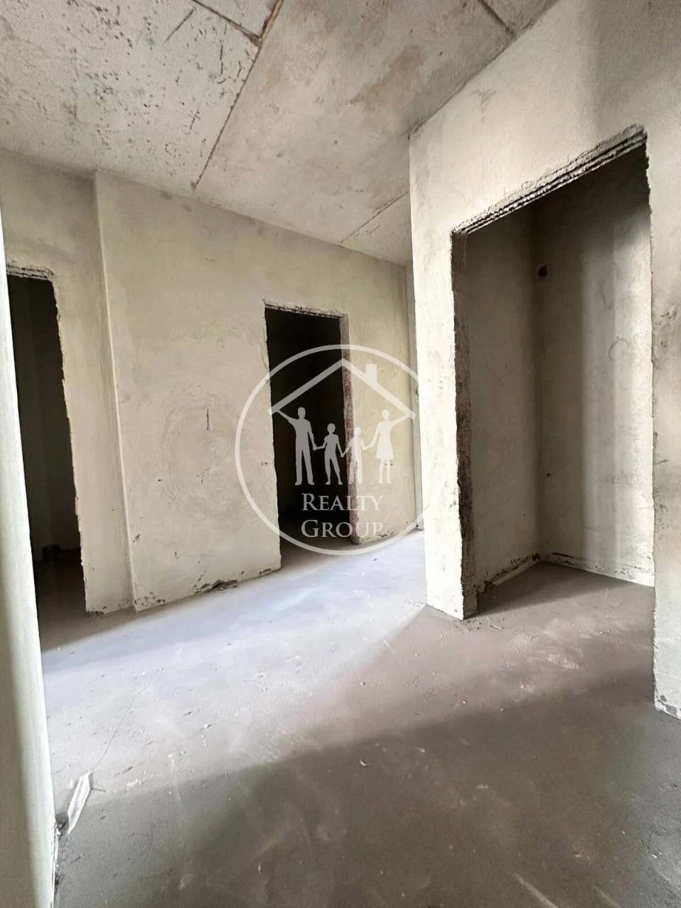 New! Don't Miss Out! 3-Bedroom Apartment in a Newly Built Brick