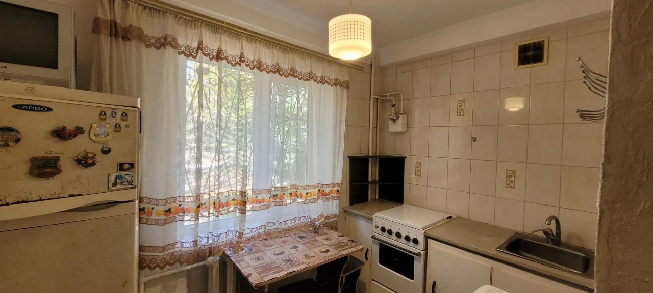 2х квартира, 2 поверх, вул.Д.Донцова.