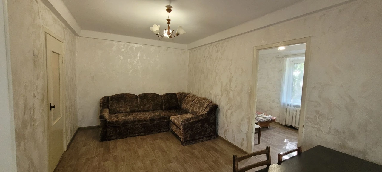 2х квартира, 2 поверх, вул.Д.Донцова.