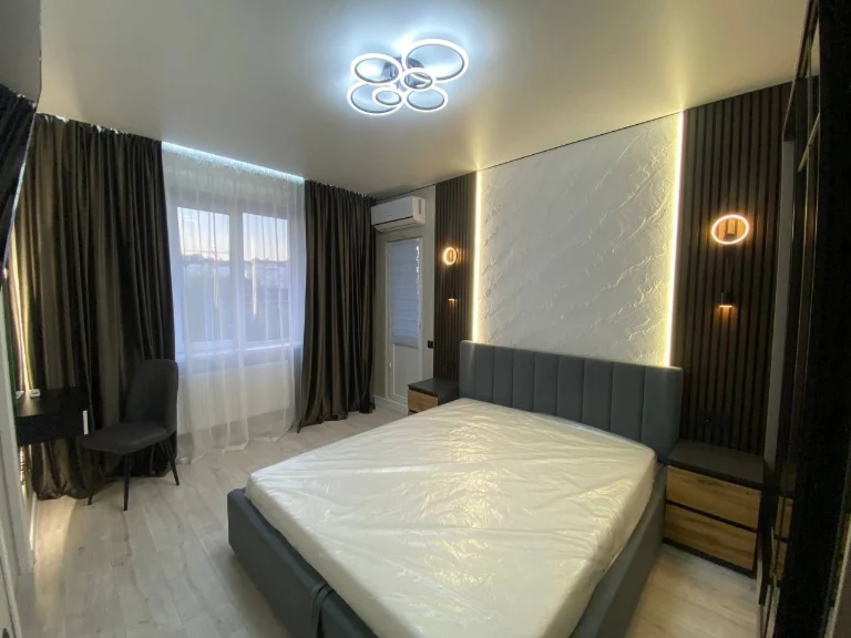 For Sale: Modern 1-bedroom apartment with euro-renovation on вул.